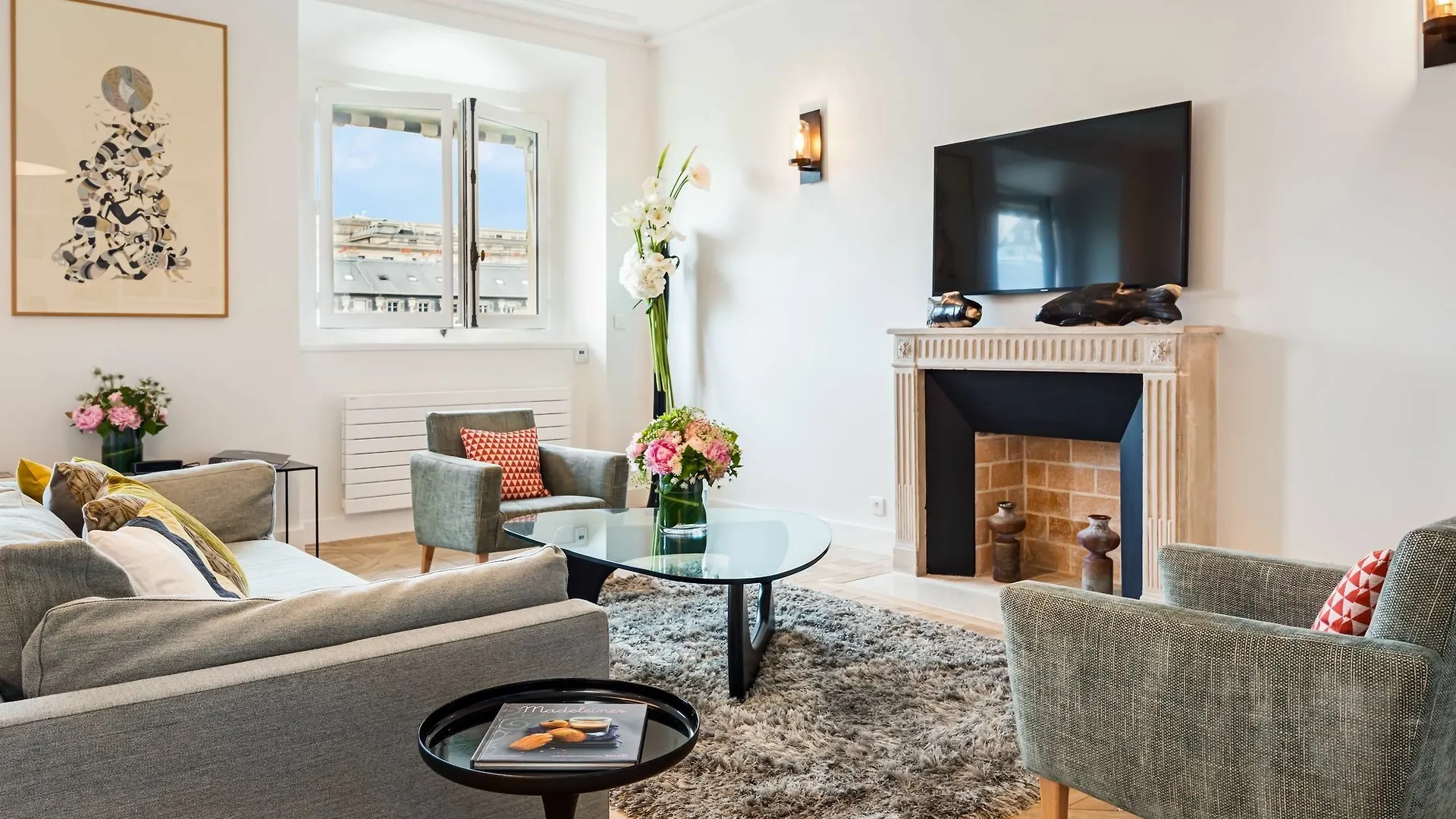 Palais Nouveau - Two Bedroom *