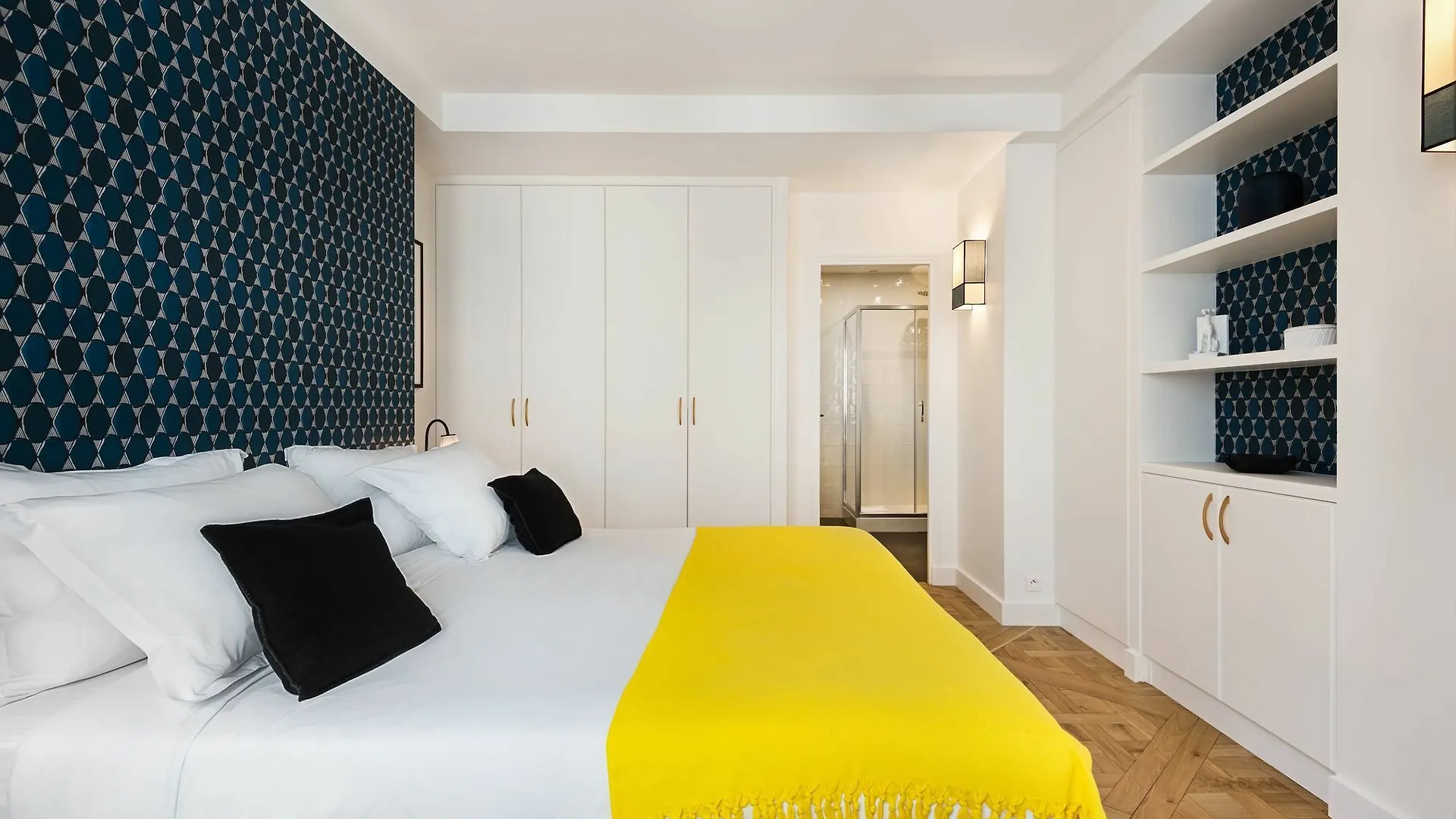 Palais Nouveau - Two Bedroom Paris